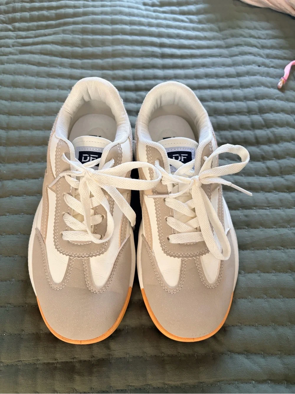 De Florence  White Casual Sneakers - Lightweight Comfort